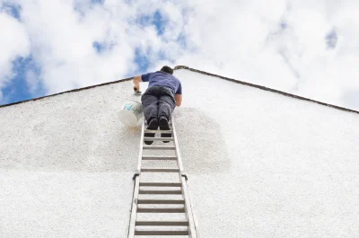 Peinture extérieure à Saint-Pierre-du-Mont — façades et ravalement